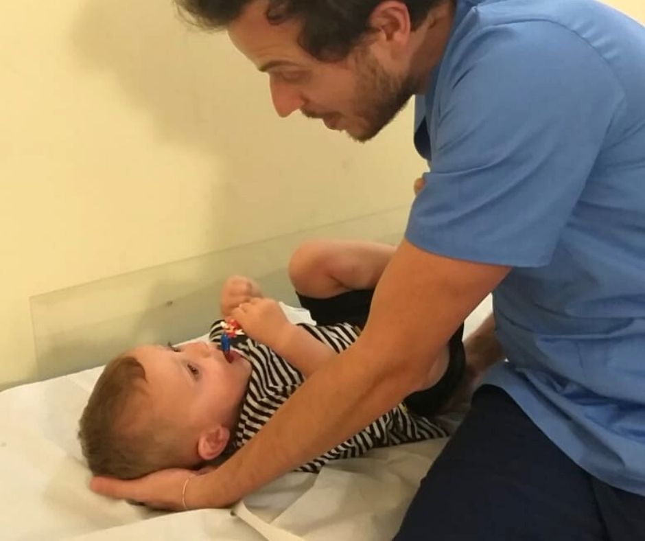 osteopata pediatrico roma ostia gabriele bozza osteopatia pediatrica gravidanza bambini neonati