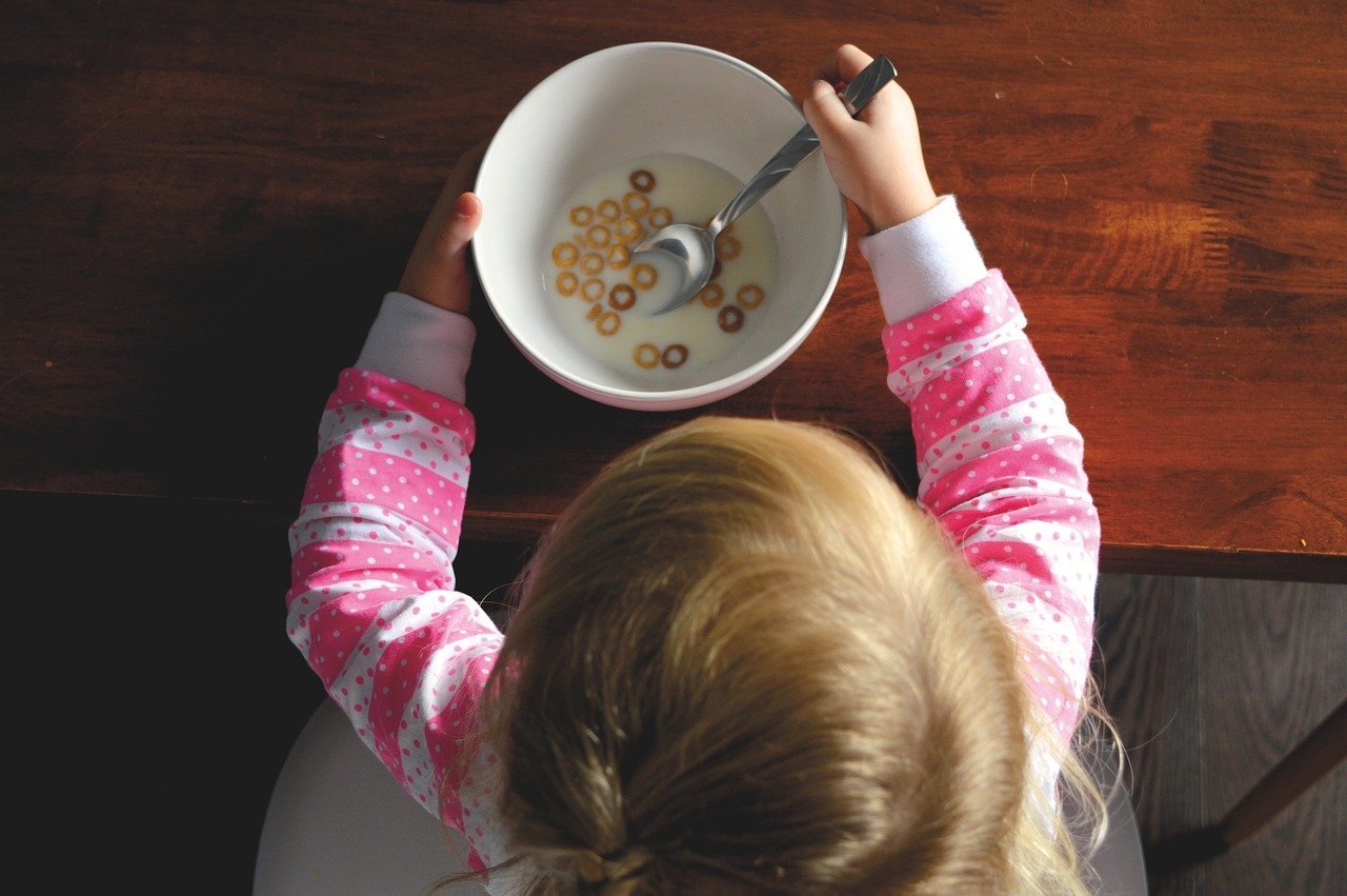 capricci a tavola bambini mangiare alimentazione nutrizionista 