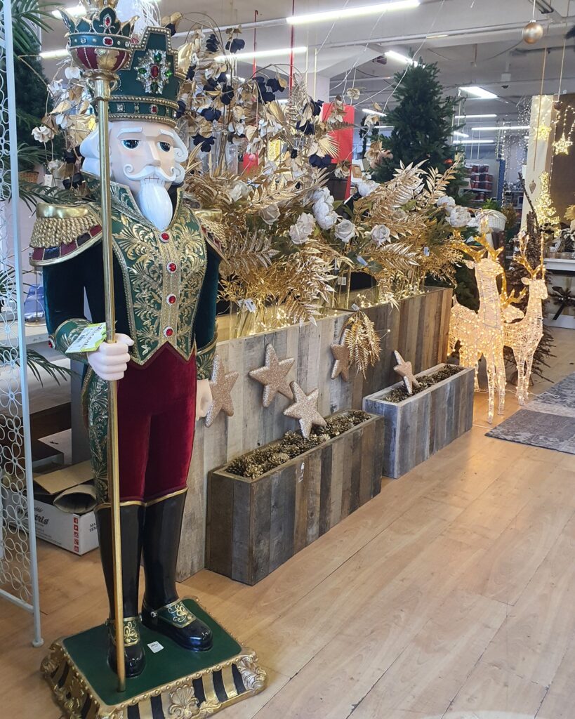 negozi di decorazioni natalizie a roma alberi di natale