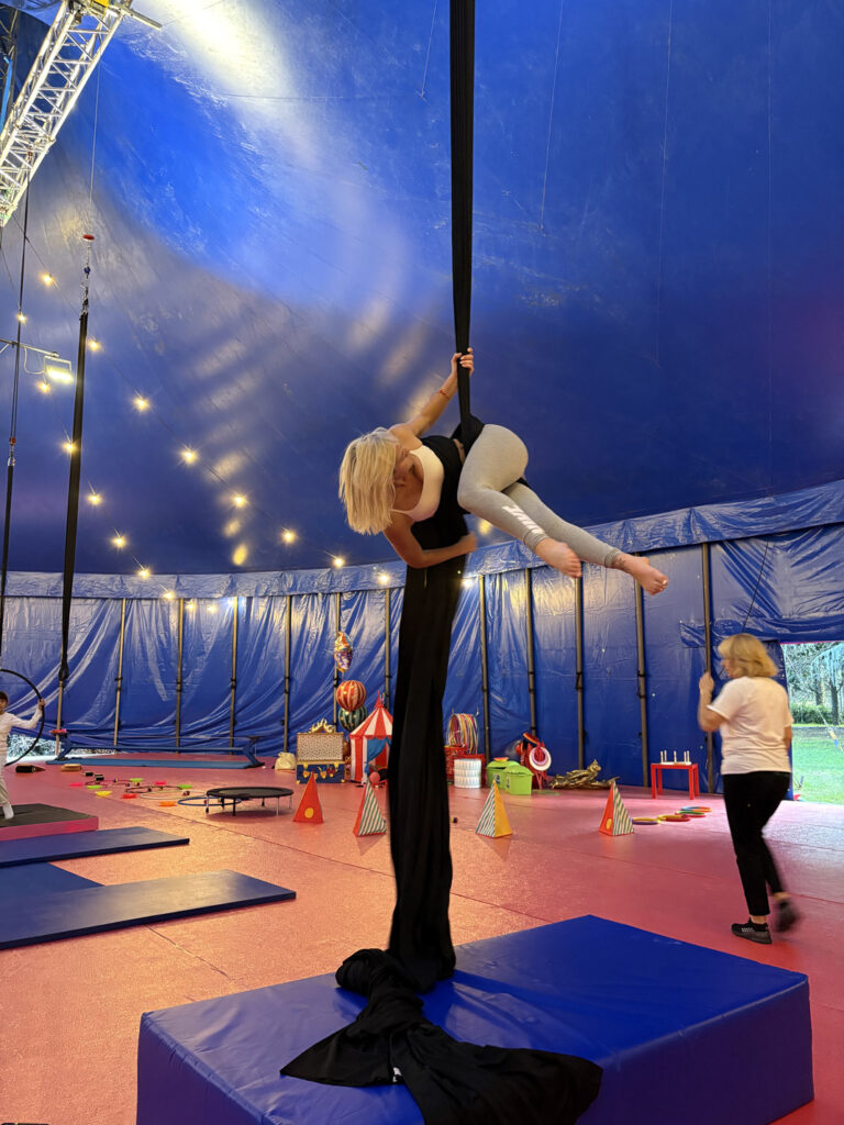 scuola di circo Roma Moira Orfei adulti e bambini